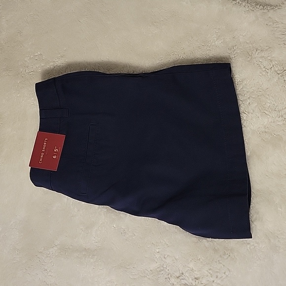 COPY - Shorts - Picture 6 of 7